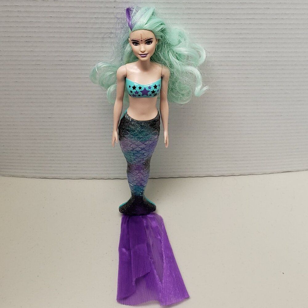 Barbie Doll Color Reveal Mermaid (Green & Purple)